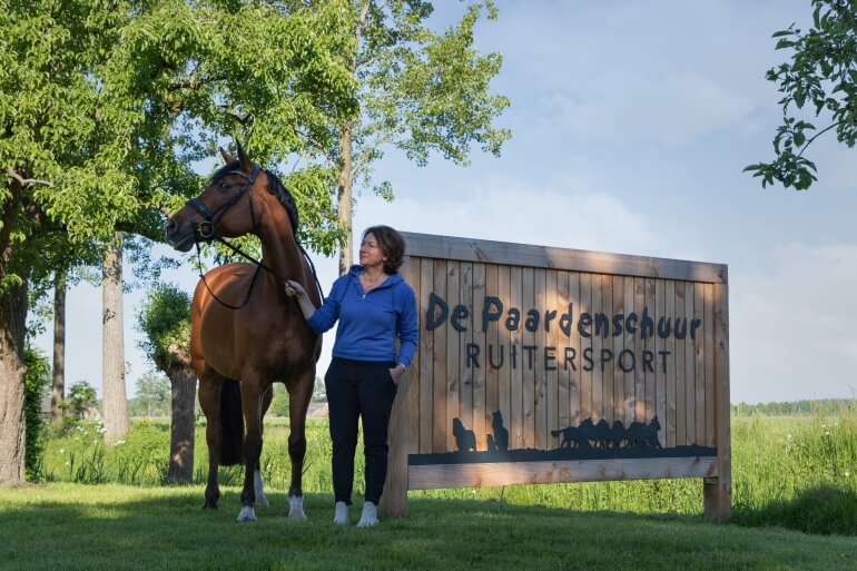 Anita van de Paardenschuur ruitersport met paard