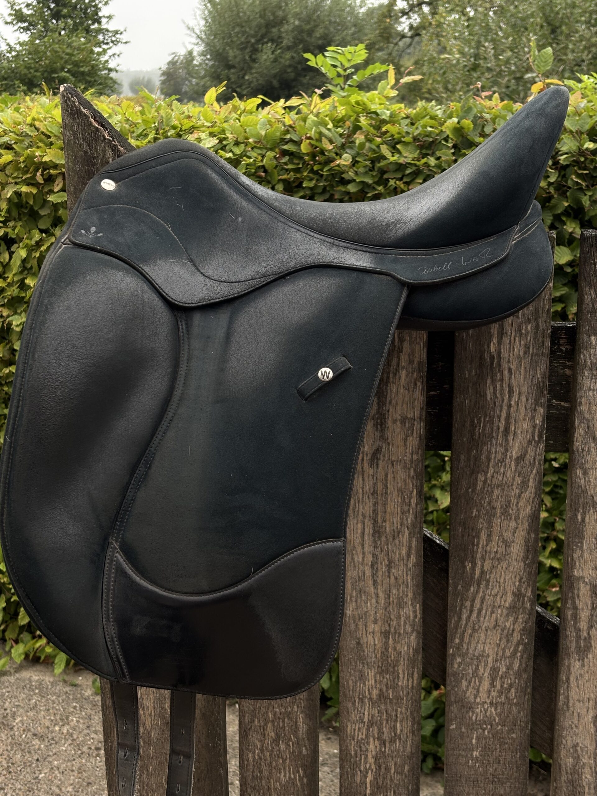 Wintec Isabell ICON dressuurzadel 17 inch.